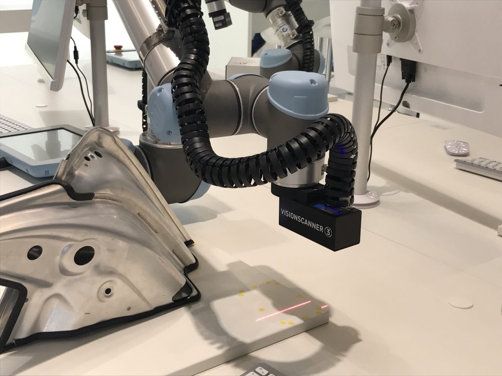  Der Visionscanner 3 von EngRoTec ist in Verbindung mit der Software Visionelements 3 speziell zur 6D-Roboterführung ausgelegt. (Bild: TeDo Verlag GmbH)
