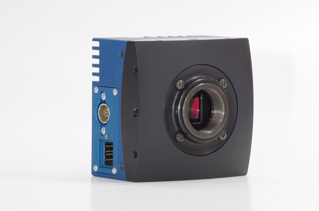 10GigE Kameras: Die GigaSens CV von Concurrent EDA (l.o.) ermÃ¶glicht bis zu 100.000fps. die Genie Nano 5GigE von Teledyne Dalsa (r.o.) dank TurboDrive-Technologie eine Bandbreite, die nahe bei 10GigE liegt. Die LXT-Kameras von Baumer (l.u.) h (Bild: Concurrent EDA)